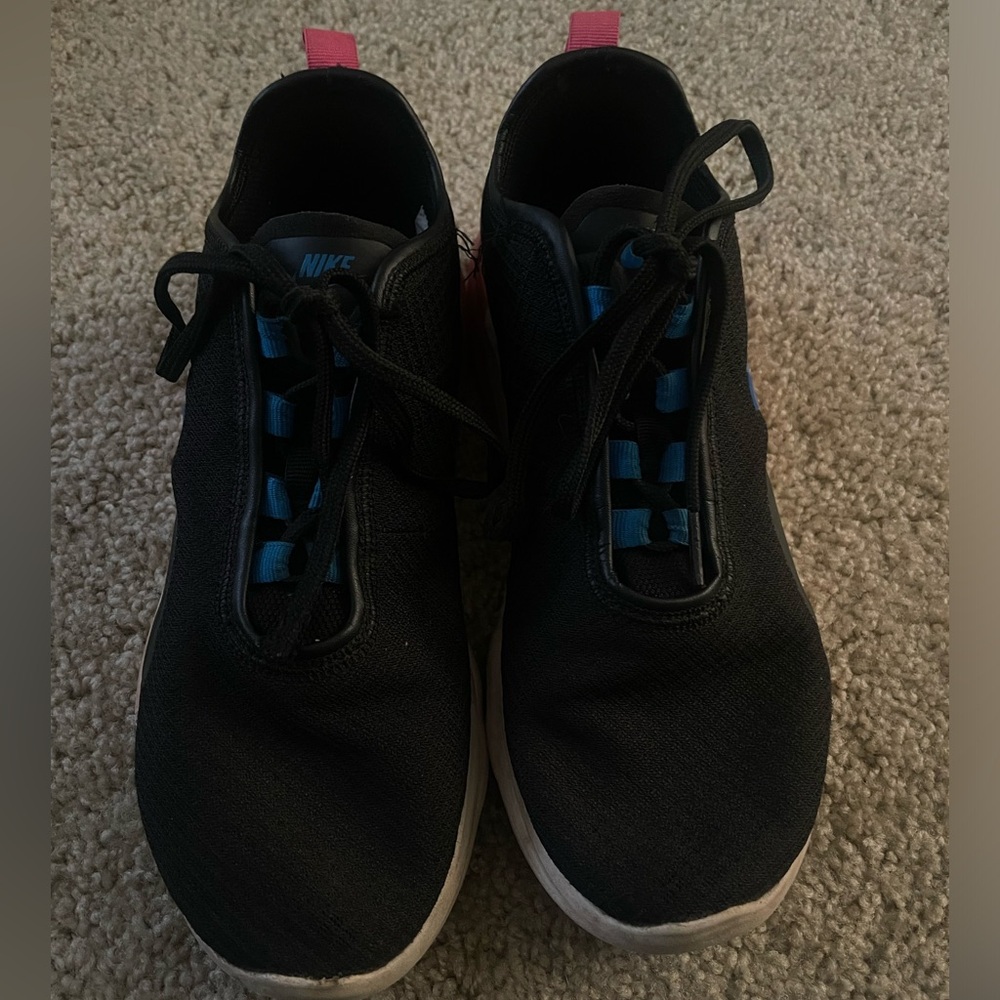 Nike air running shoes